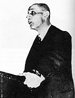 Niemoeller preaching ca. 1936